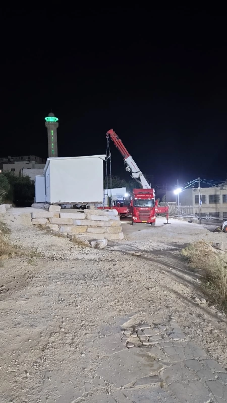 הובלה והצבת מבנים ניידים באזור צפוף ומורכב - עם יצחק שרעבי
